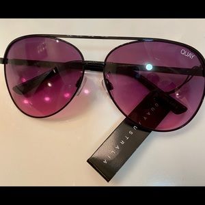 Quay Vivienne (black/purple)